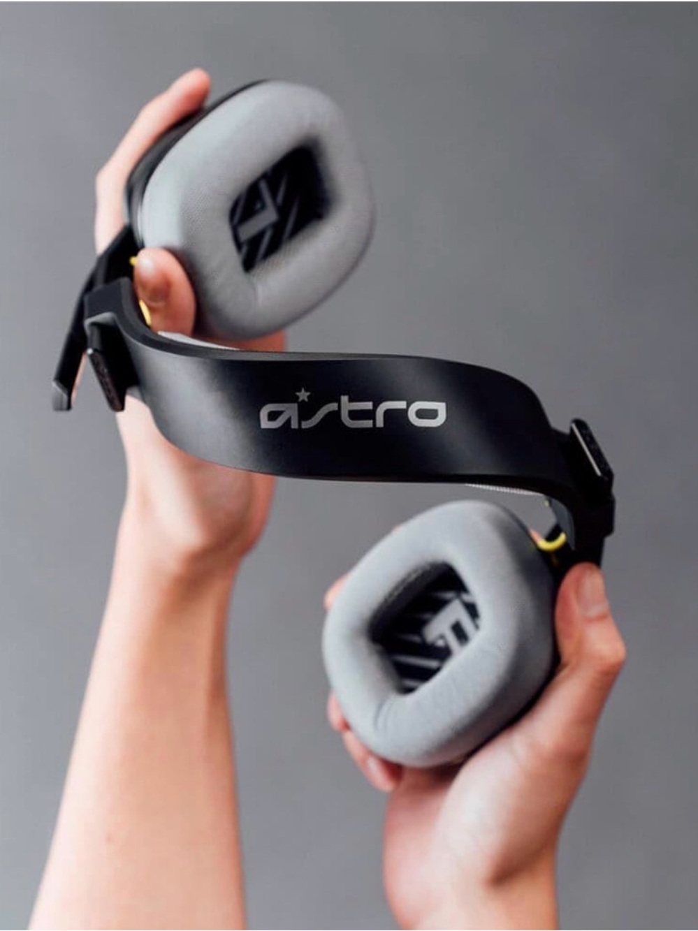 Astro Gaming A10 Gen 2 Stereo Headset Xbox PC Flip-to-Mute Microphone - Black
